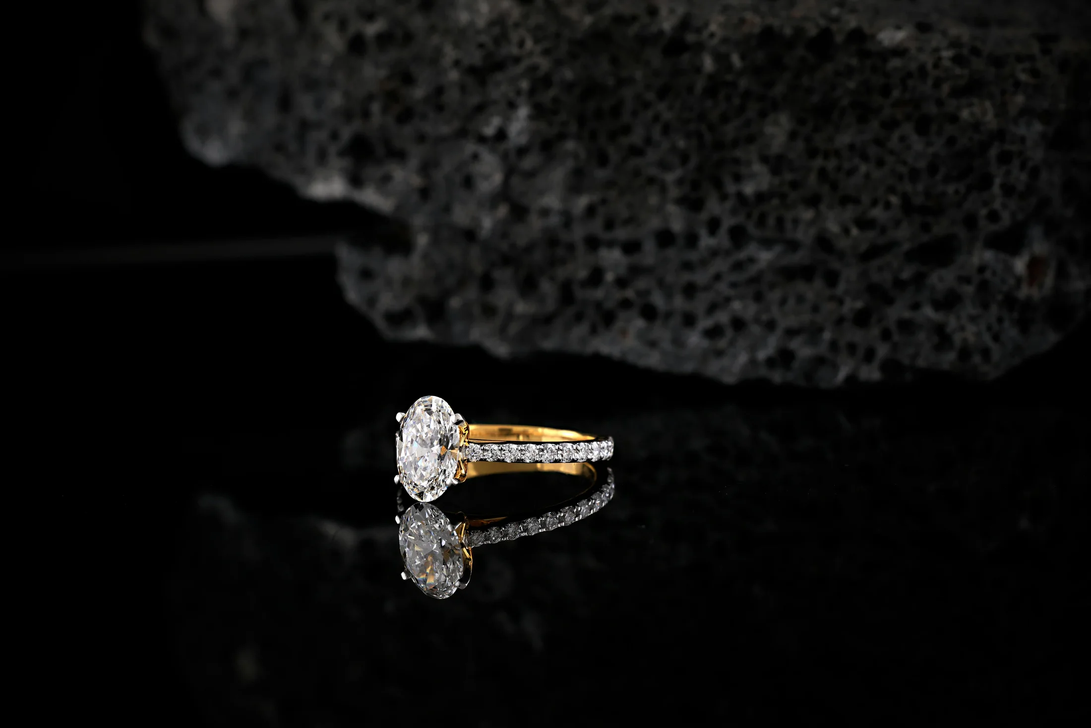 Marquise and Pear Cut Diamonds Necklace jewellery